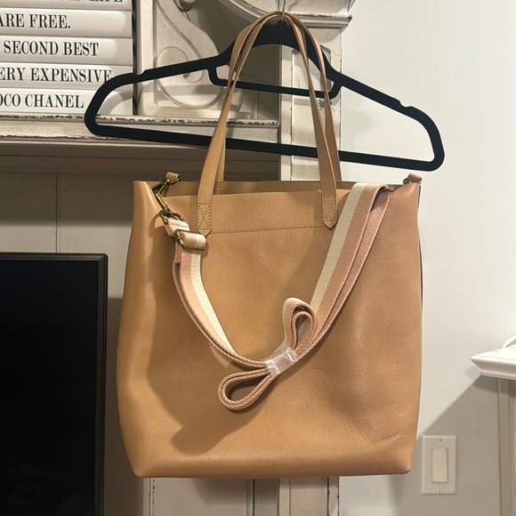 Madewell Handbags - Madewell bag